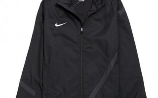 足球训练外套会偏短吗，足球训练服品牌有哪些